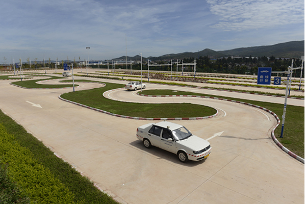 做到兩點(diǎn)，輕松考試，順利拿證