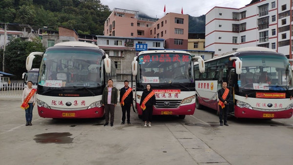 隴運集團(tuán)公司組織開展 “向祖國獻(xiàn)禮·志愿者在行動”主題志愿者服務(wù)活動