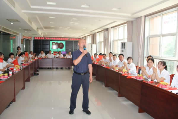 隴運集團(tuán)公司機關(guān)黨支部開展“慶·七一  知黨史  感黨恩  頌黨情”主題黨日活動