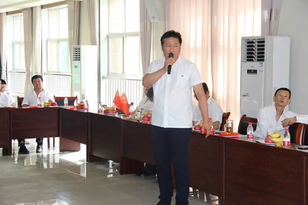 隴運集團(tuán)公司機關(guān)黨支部開展“慶·七一  知黨史  感黨恩  頌黨情”主題黨日活動